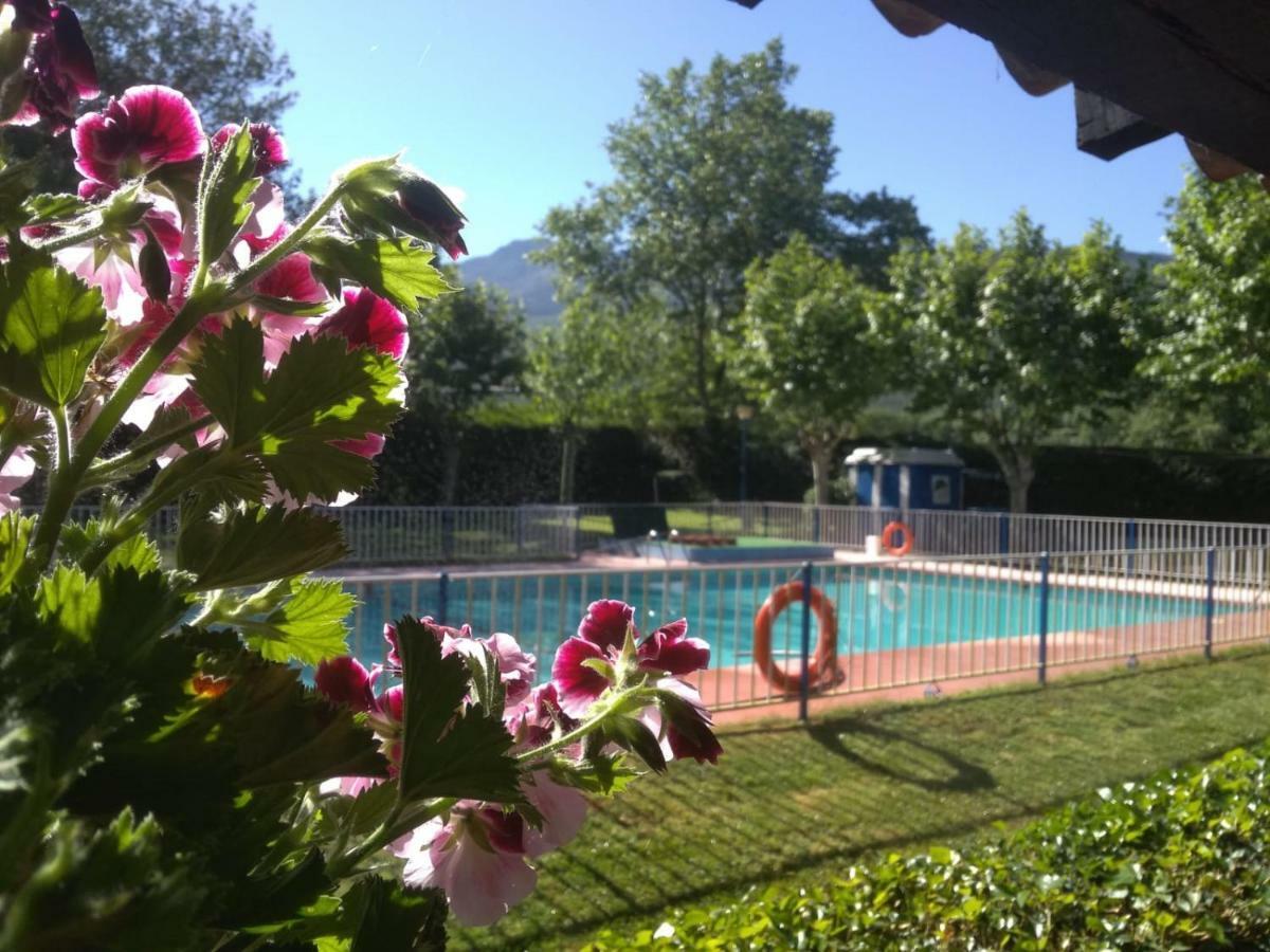 Camping El Pinajarro Hervás Zewnętrze zdjęcie